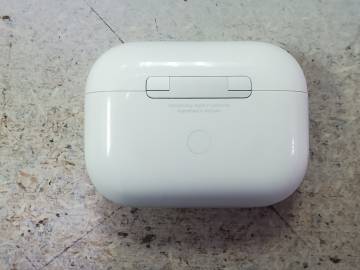 01-200308122: Apple airpods pro