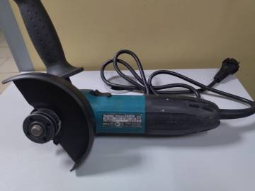 01-200171042: Makita ga5030