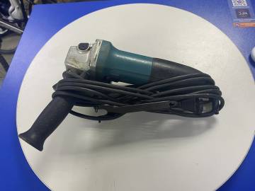 01-200225335: Makita ga5030