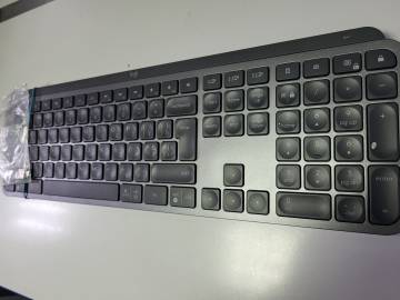 01-200275312: Logitech mx keys s ua