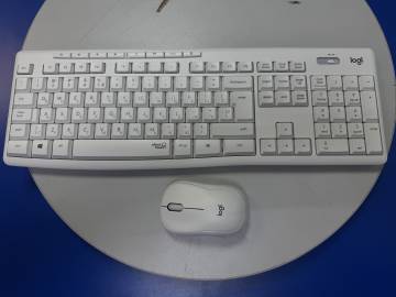 01-200258575: Logitech mk295