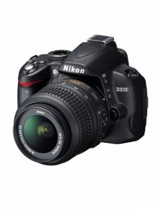 Nikon d3000 nikon nikkor af-s 18-55mm 1:3.5-5.6g vr dx swm aspherical