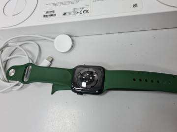 01-19302184: Apple watch series 7 45mm