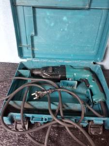 01-200200799: Makita hr 2450