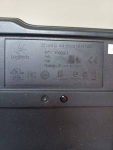 01-200304555: Logitech k100