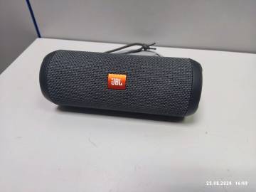 01-200237367: Jbl flip essential