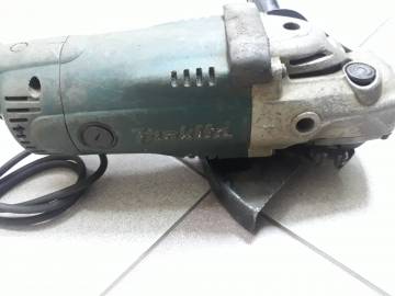 01-200270295: Makita ga9020r