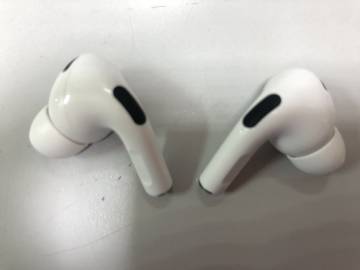 01-200299661: Apple airpods pro 2nd generation