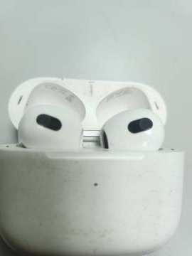 01-200143558: Apple airpods 3rd generation