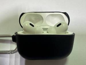 01-200225897: Apple airpods pro 2nd generation