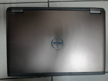 01-200225072: Dell core i7 3612qm 2,1ghz /ram4gb/ hdd500gb/video radeon hd7670/ dvdrw