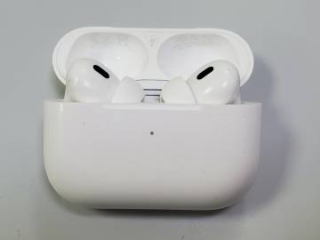 01-200238512: Apple airpods pro 2nd generation with magsafe charging case usb-c