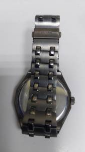 01-200240220: Guess gw0575g5