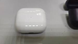 01-200261282: Apple airpods 3rd generation