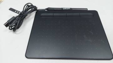 01-200278363: Wacom ctl-4100wl