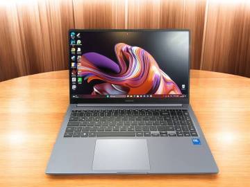 01-200257739: Samsung galaxy book4 / екр 15,6 /intel core 3 100u/ram 8gb/ssd 256gb/ intel graphics