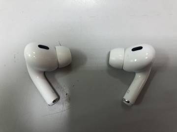 01-200299661: Apple airpods pro 2nd generation