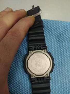 01-200307605: Casio g-9100