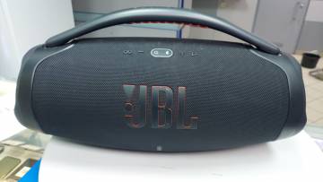 01-200308262: Jbl boombox 3