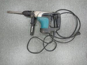 01-200119157: Makita hr4002