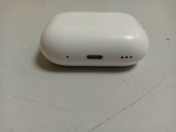 01-200191167: Apple airpods pro 2nd generation