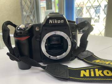 01-200198940: Nikon d80 body