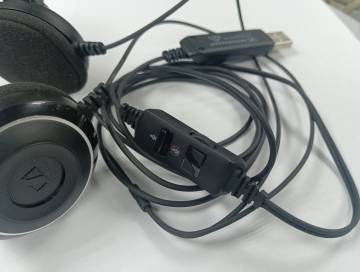 01-200172751: Sennheiser pc 3 chat