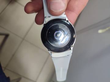 01-200190137: Samsung galaxy watch4 40mm lte