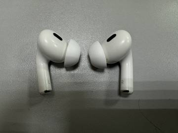 01-200267321: Apple airpods pro 2nd generation