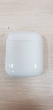 01-200238984: Apple airpods 2nd generation with charging case