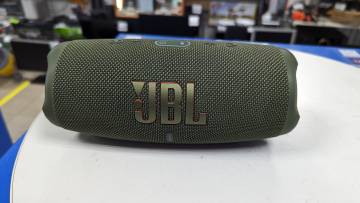 01-200212093: Jbl charge 5