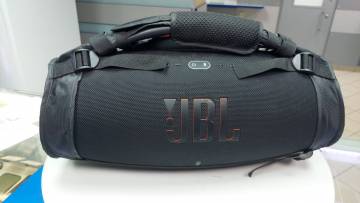 01-200308262: Jbl boombox 3