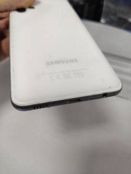 01-200194733: Samsung a325f galaxy a32 4/64gb