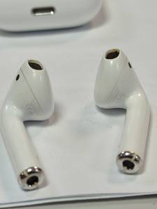 01-200142128: Apple airpods 2 gen a1602.a2032+a2031 2019г.