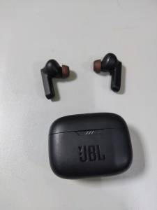 01-200218601: Jbl tune 230nc