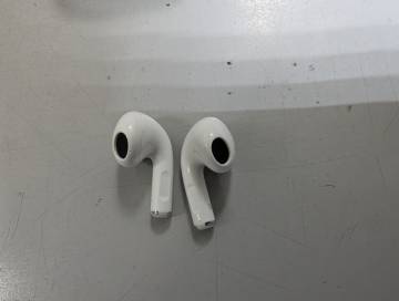 01-200244779: Apple airpods 3rd generation