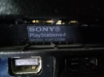 01-200136966: Sony playstation 4 slim 1tb