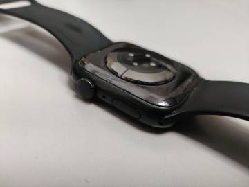 01-200186572: Apple watch series 7 gps 45mm aluminum case with sport