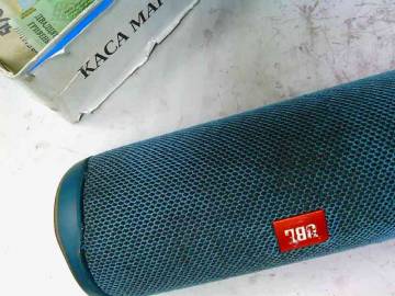 01-200250954: Jbl flip 5