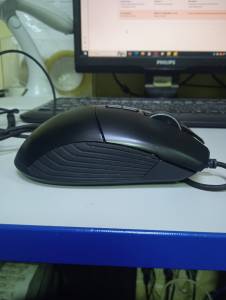 01-200295055: Razer basilisk