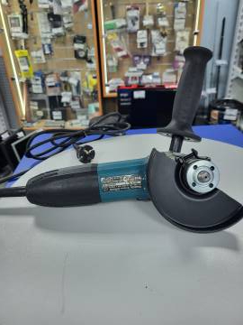 01-200289385: Makita ga5030