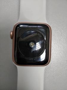 01-200297180: Apple watch se gps 40mm aluminum case a2351