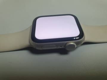 01-200143766: Apple watch&nbsp;se 2-го&nbsp;поколения gps 40mm al a2722