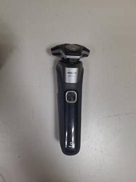 01-200232799: Philips shaver series 5000 s5887/10