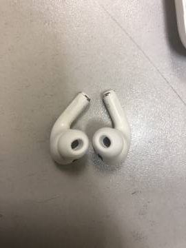 01-200240411: Apple airpods pro