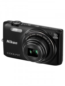 Nikon coolpix s6800