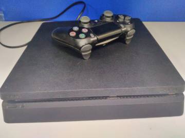 01-200103881: Sony ps 4 slim cuh-2116b 1000gb