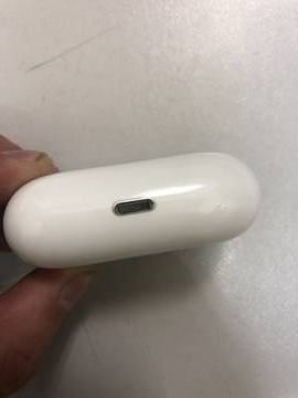 01-200240411: Apple airpods pro