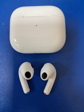 01-200214139: Apple airpods 3rd generation