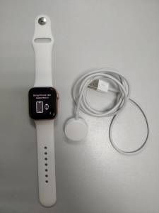 01-200297180: Apple watch se gps 40mm aluminum case a2351